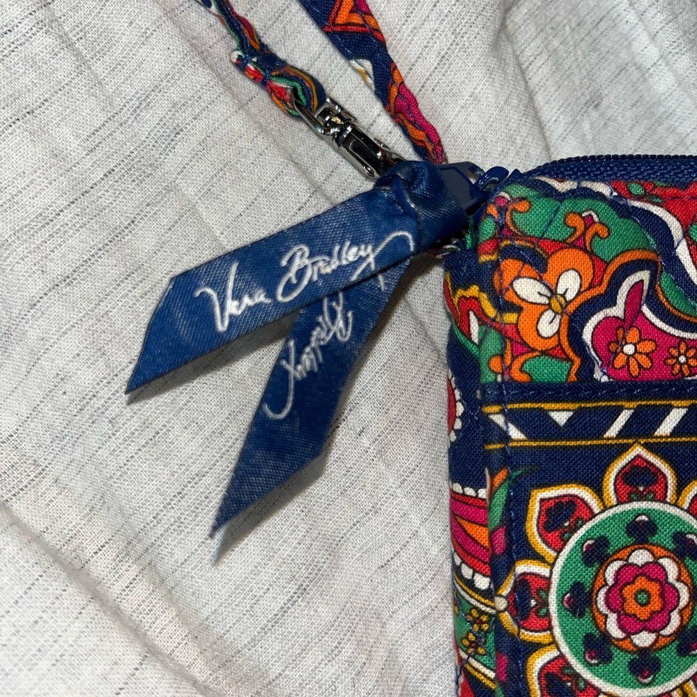 Vera Bradley Marrakesh Quilted Cotton Zip‎ Around Wristlet Wallet Navy Multi - Picture 2 of 6